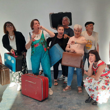 Photo de la troupe de théâtre Les Tamalous - Festival Aux 1ères Loges - Les Loges Virelartdaise